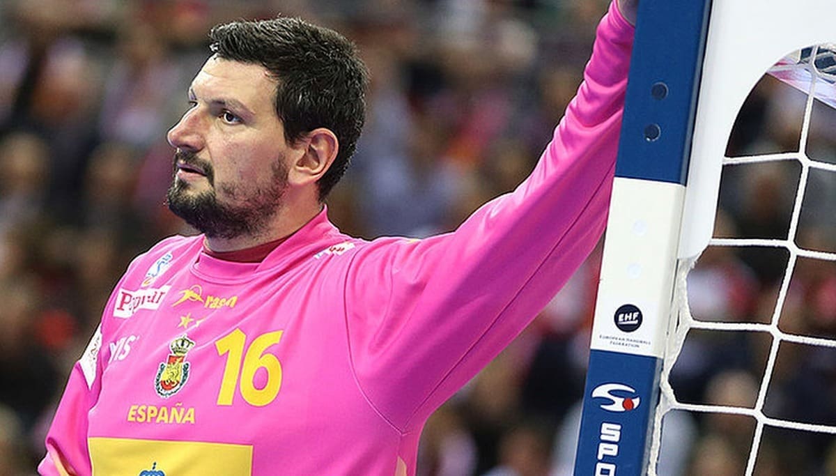 Jedan od najvećih rukometnih golmana zbog korone završio karijeru