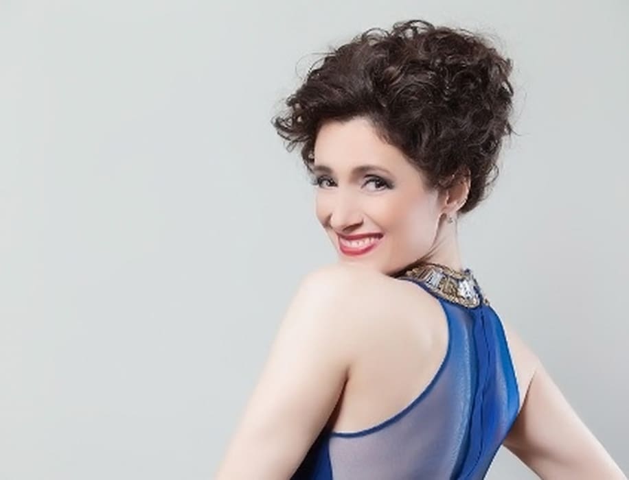 Doris Dragović dobitnica nagrade Zlatni Studio za pjevačicu godine!