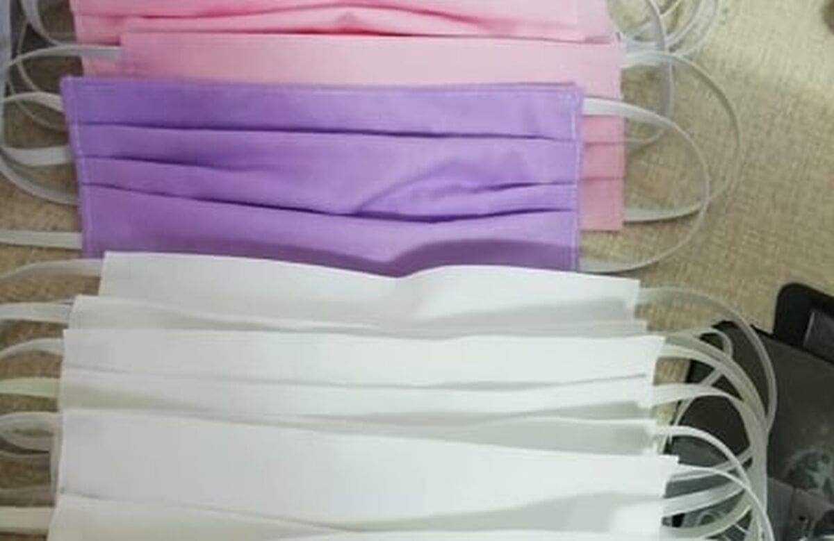 SPLIĆANKE ZASUKALE RUKAVE "Javnim službama nedostaje maski. Mi ih besplatno šijemo, nedostaje laštika i pamuka"