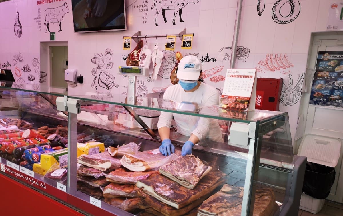 HVALEVRIJEDAN POTEZ Grupa Pivac radnicima isplaćuje bonus za ožujak i uskrsnicu