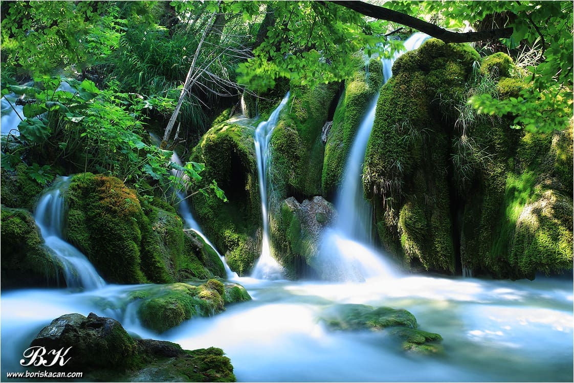 TKO TO MOŽE PLATITI? Ulaznica na Plitvice za obitelj s dvoje djece košta 840 kuna, Hrvati bijesni!