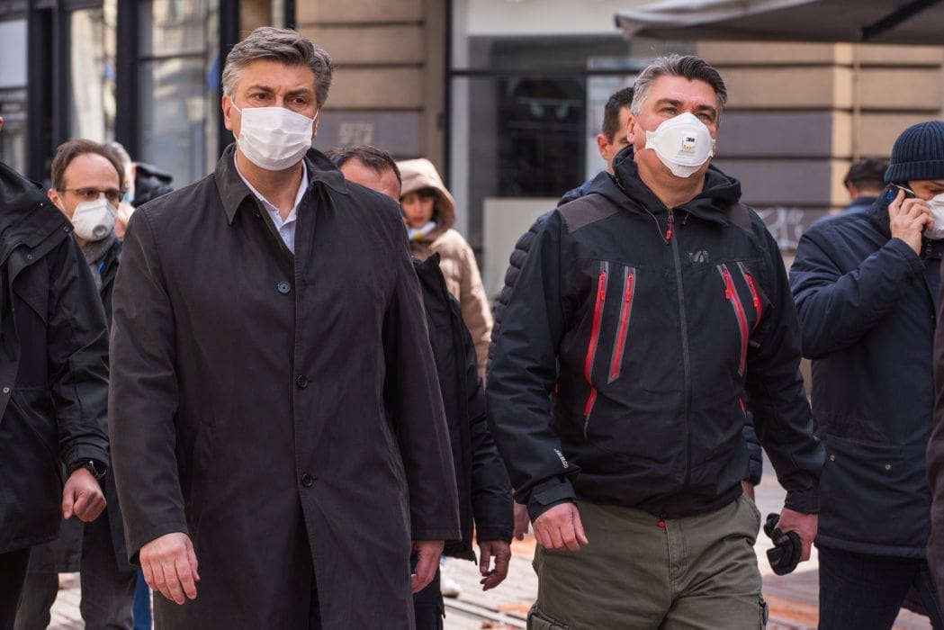 EKSKLUZIVNE FOTOGRAFIJE IZ ZAGREBA Predsjednik i premijer u obilasku oštećenih dijelova grada, ljudi u panici