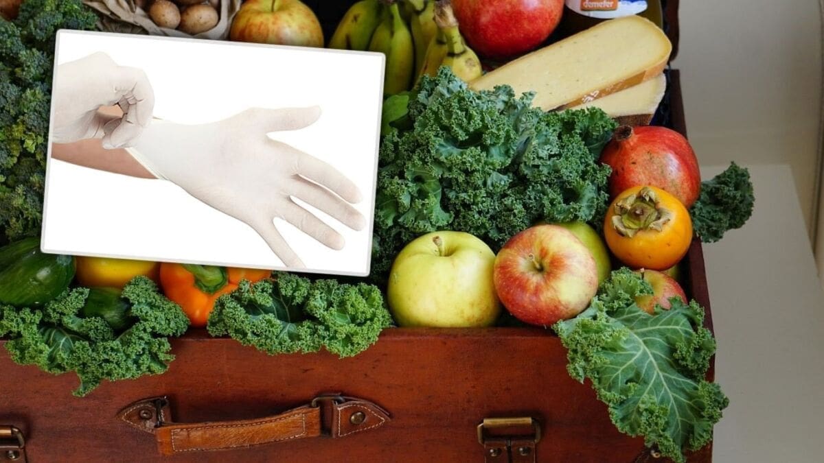 RADNICE SE POŽALILE KAKO SU SAME NABAVILE ZAŠTITNE RUKAVICE Poslodavac tvrdi suprotno