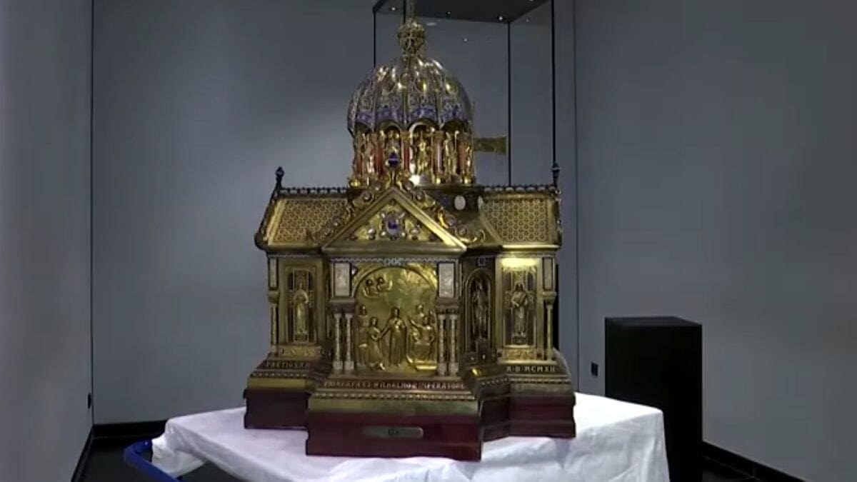 Izložene relikvije sv. Korone, zaštitnice od epidemije