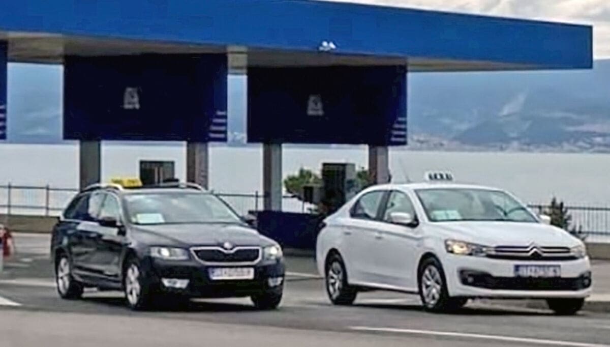 SVAKA ČAST Taksist iz Dugog Rata se besplatno stavio na raspolaganje medicinskom osoblju, civilnoj zaštiti i trudnicama!