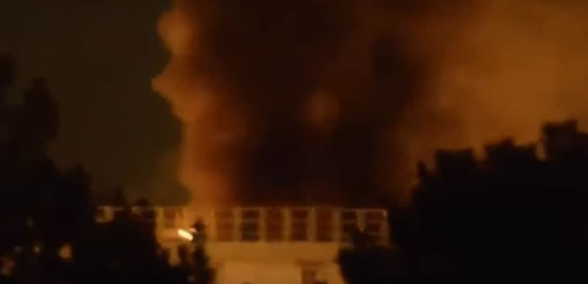 Pobuna zatvorenika u Italiji: U Bologni zapalili aute, ozlijedili čuvare