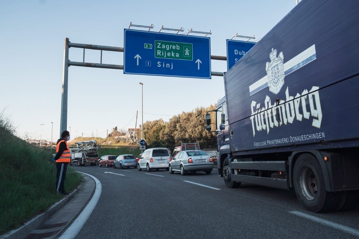 kontrolni_punkt_solin_policija(1)