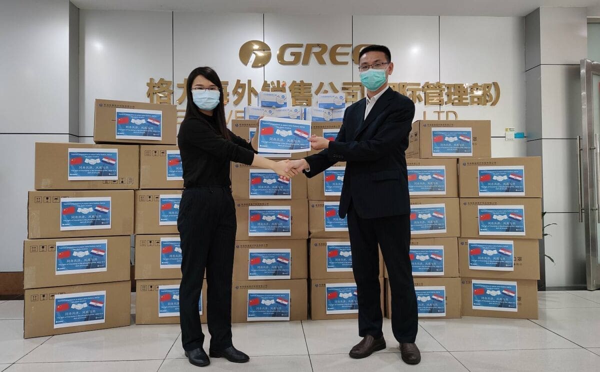 SPLITSKI "DELTRON" ODUŠEVIO Podijelit će zdravstvenim radnicima preko 40.000 maski i 100.000 kuna za KBC Split