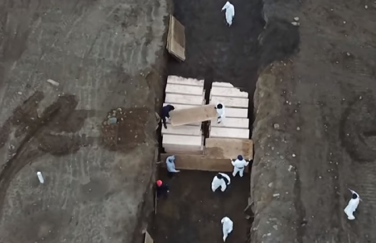 Ovo su masovne grobnice u New Yorku, ovdje pokapaju umrle od korone