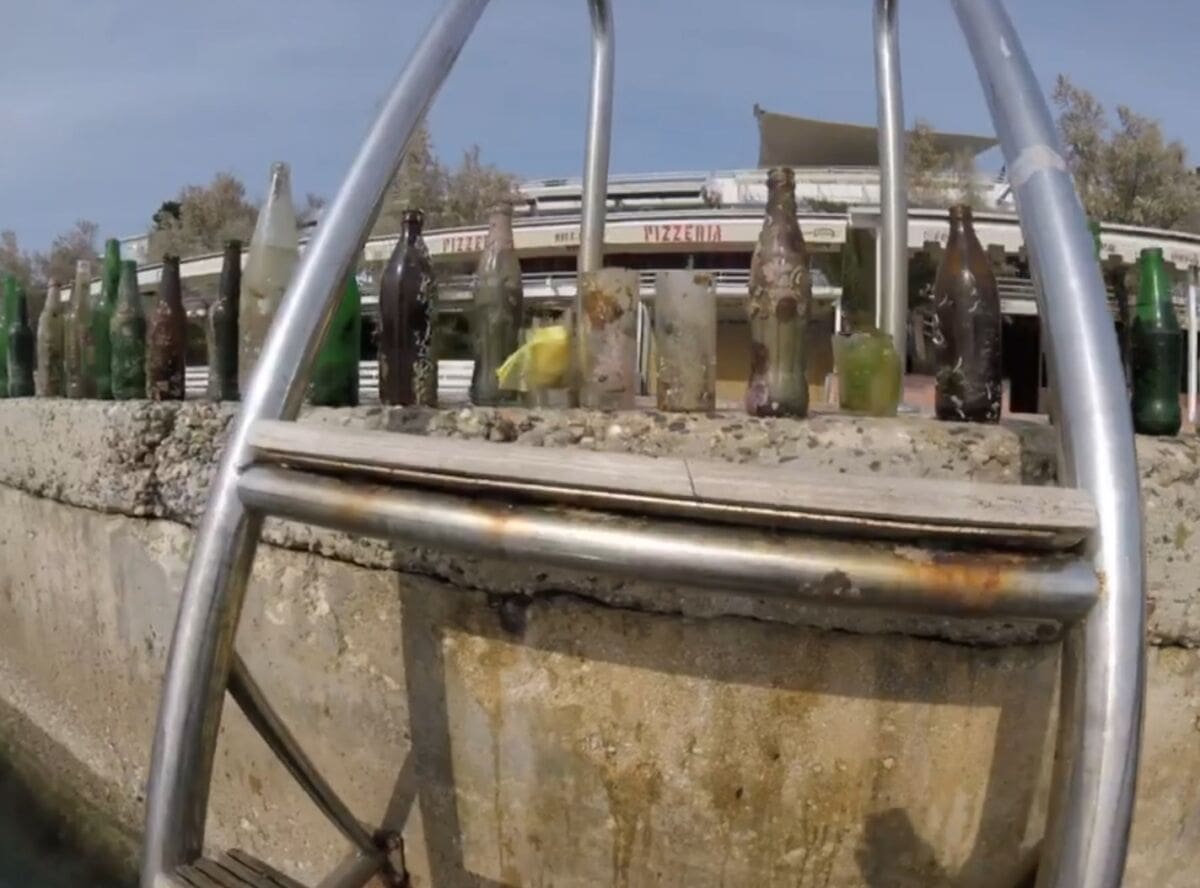 SRAMOTA NA BAČVICAMA Pogledajte što je hrvatska reprezentativka izvukla iz mora u samo 15 minuta