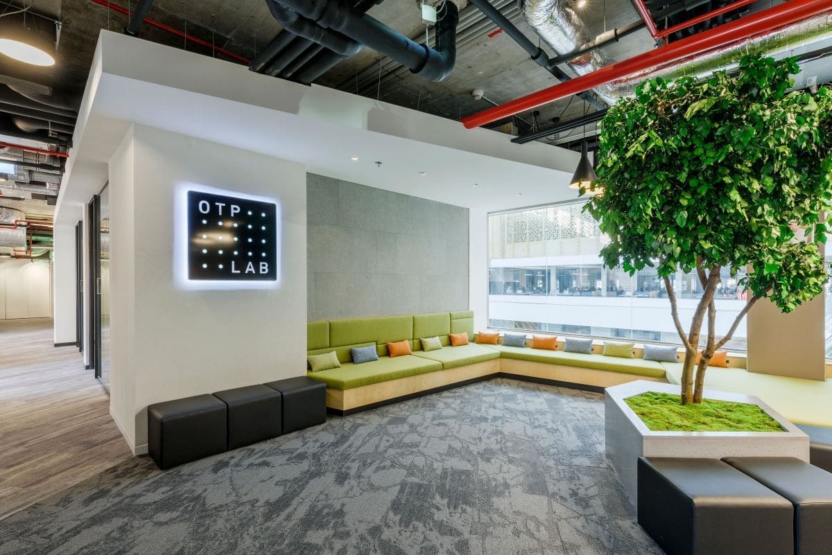 OTP: Drugu godinu zaredom osvojili prestižnu nagradu Global Finance Magazina za najbolji financijski inovacijski lab u 2020. godini