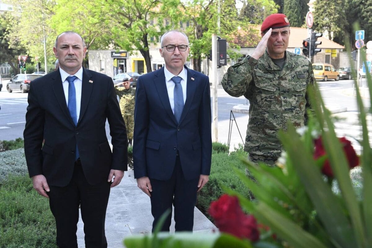 Čestitka ministra Krstičevića povodom 25. obljetnice VRO Bljesak