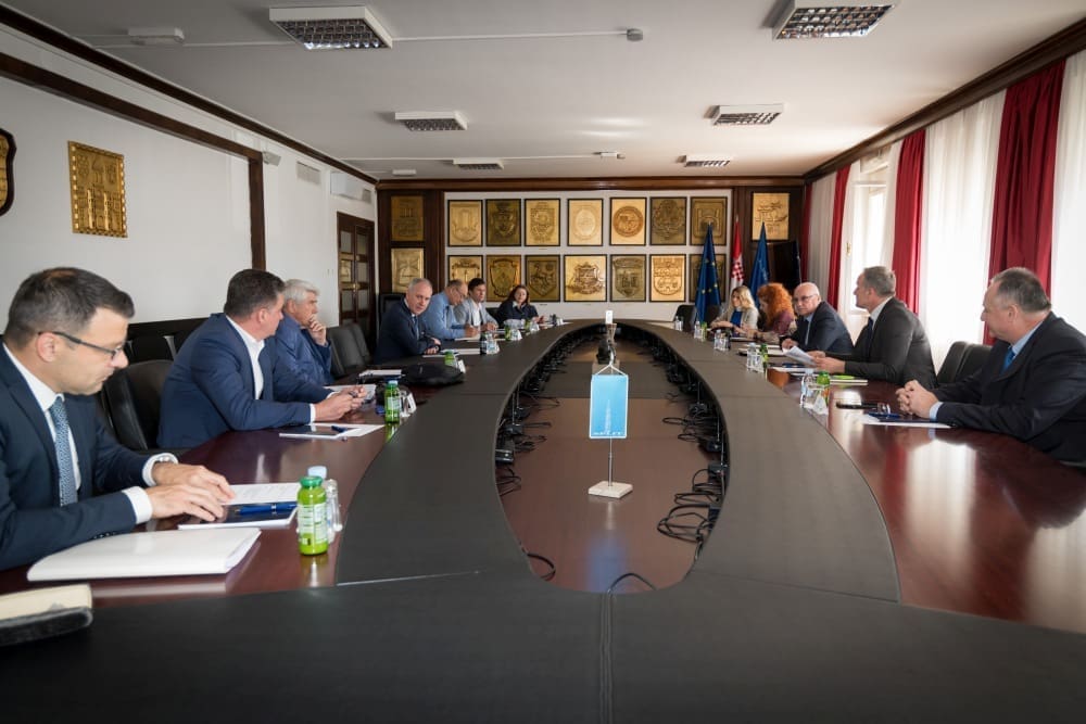 opara-bazen-zvoncac1