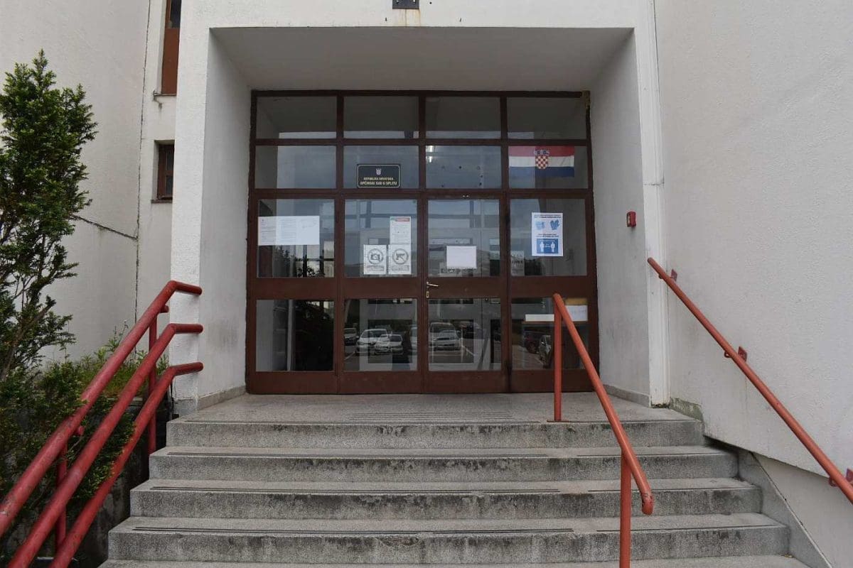 ŠTRAJK SE ZAKOMPLICIRAO? Oglasili se s Općinskog suda u Splitu: "Posljedice će se tek vidjeti..."