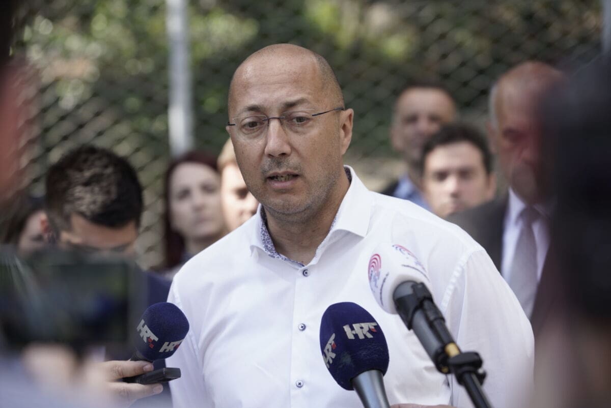 "Posljednji je trenutak za ukidanje 'centara za gospodarenje stranačkim uhljebima', Dalmacija je jedna regija"