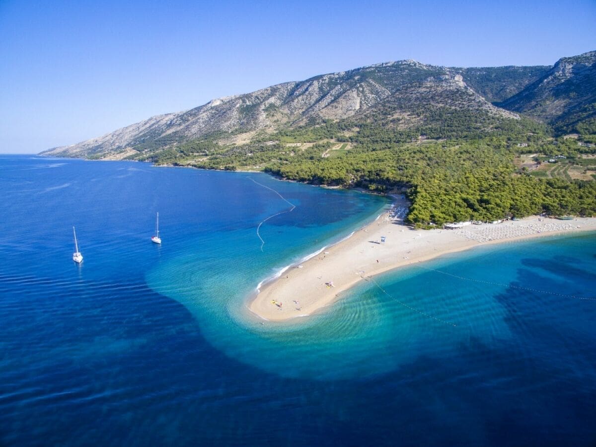 Iznajmljivači spustili cijene i do 60 posto: "Pa pogledajte koliko sada traže za Brač..."