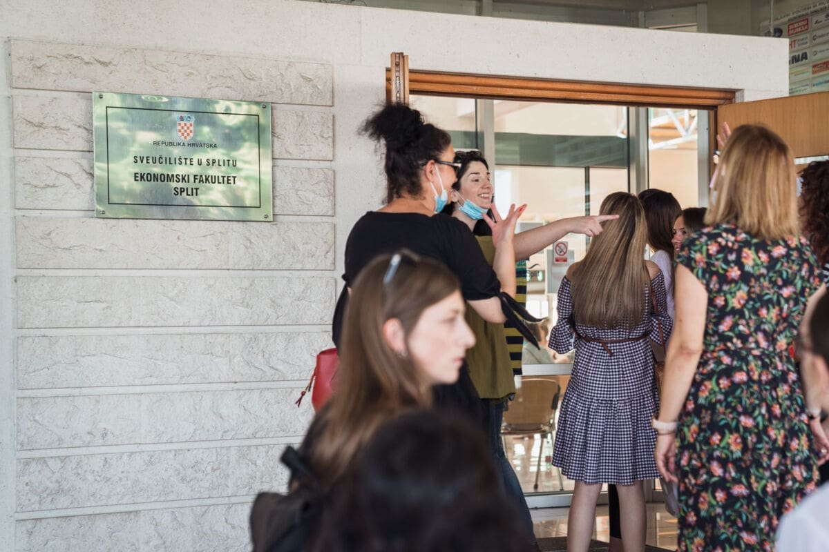 dku-efst-ekonomski(1)