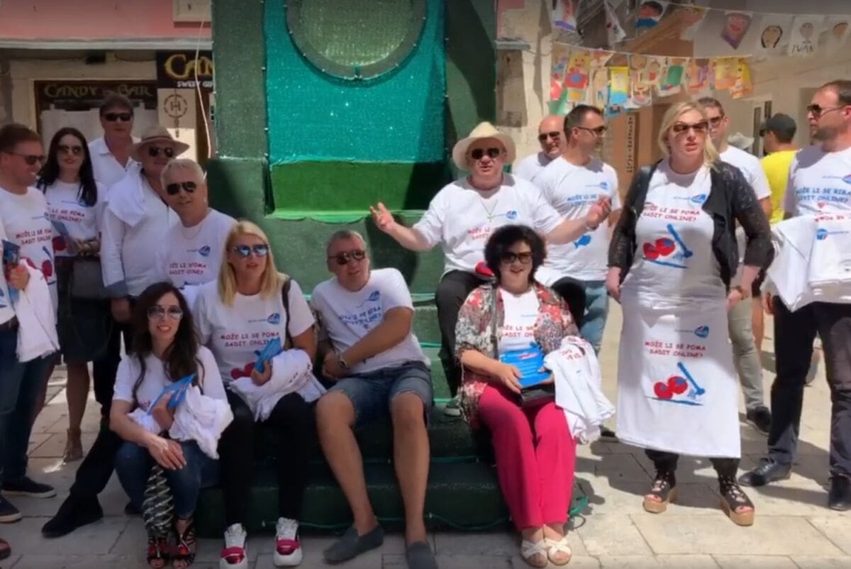 OVO JE HIT Kerum zapjevao poznati dalmatinski evergreen