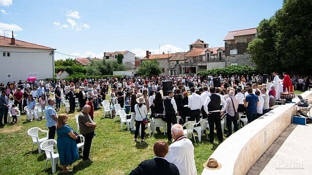 Održana misa zadušnica za don Bobu Delića: "Nije to bila obična misa, bila je nekako uzvišena"