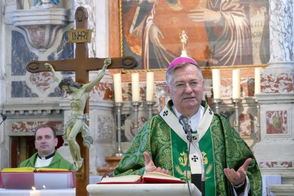 SLAVLJE U BLIZINI OMIŠA Blagoslov obnovljene crkve sv. Ante u Seocima i posveta novog oltara