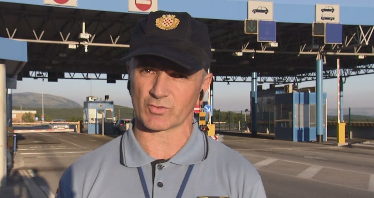 SLJEDEĆIH DANA OČEKUJE SE POJAČAN PROMET: Kakva je procedura prelaska granice?