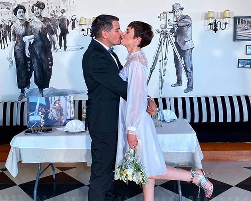 Marko Pecotić 15. obljetnicu braka obilježio spotom: Novi hit idealan je za prvi ples