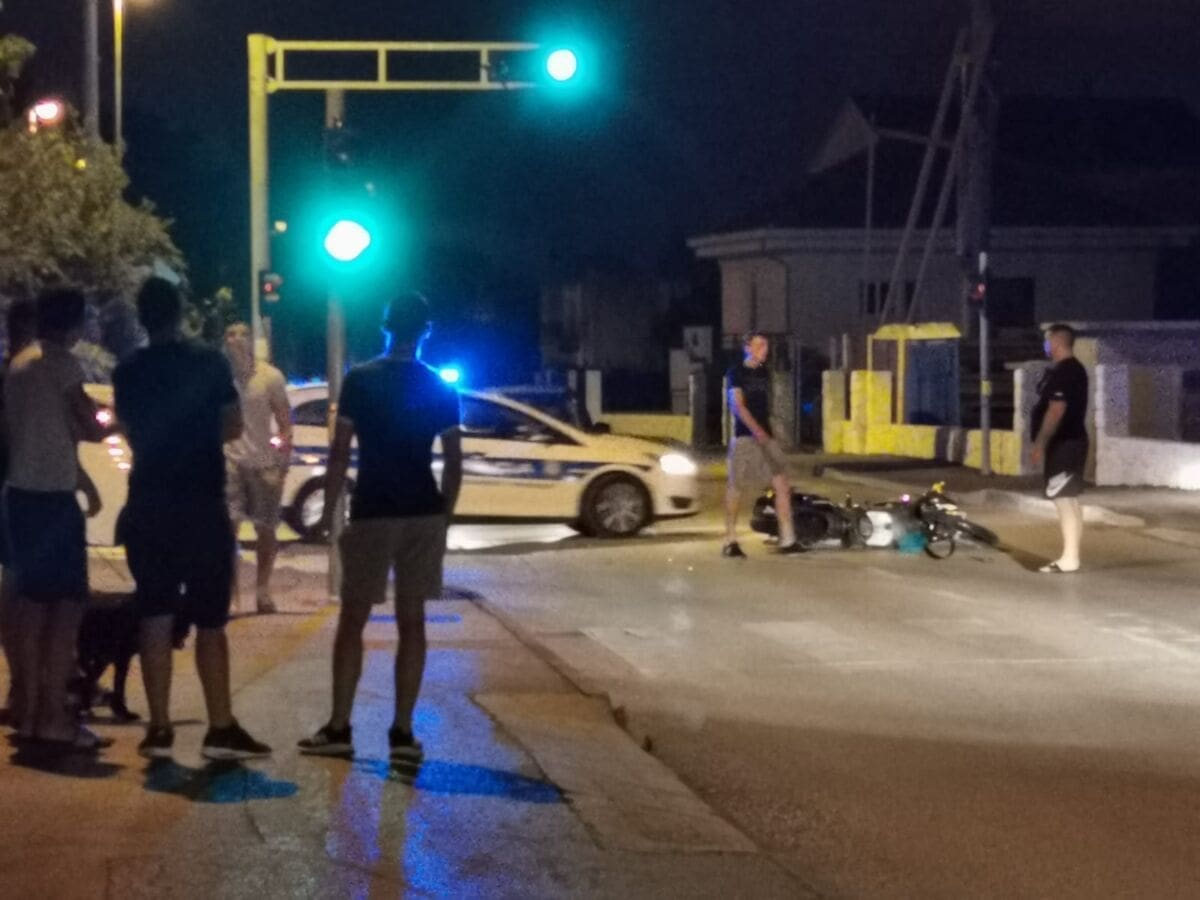 PROMETNA U KAŠTELIMA Motocikl završio prevrnut na kolniku, policija obavlja očevid