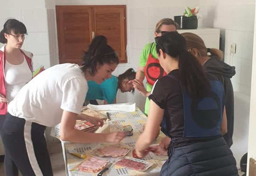 Brački vatrogasci se zahvalili ženama: "Vrijedne, neumorne i hrabre. Teško nam je pronaći riječi zahvale"