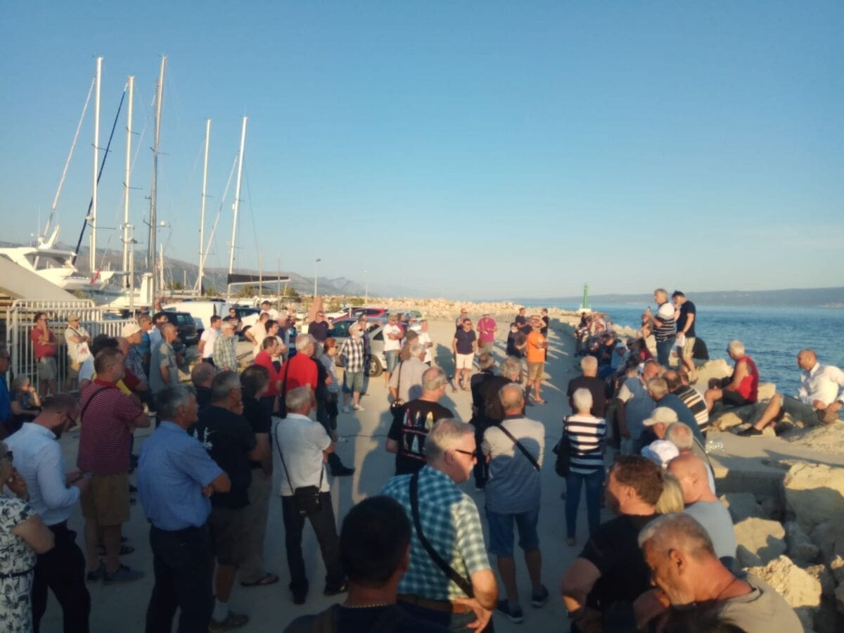 OKUPILI SE U LUČICI Zbor udružitelja Zente traži novo vodstvo