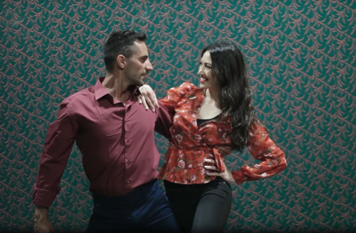 LJUBAV MIJENJA SVE Bend 058 šalje bitnu poruku na hrvatskom i engleskom jeziku