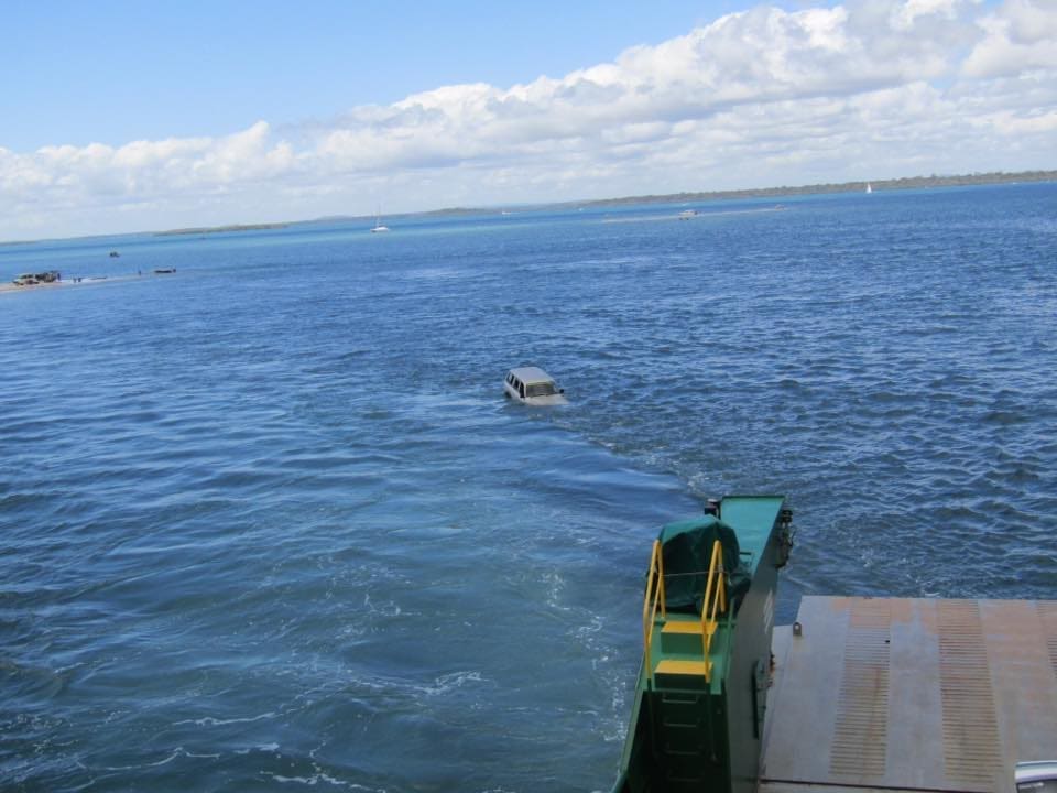 VOŽNJA KOJU ĆE DUGO PAMTITI Automobil pao s trajekta