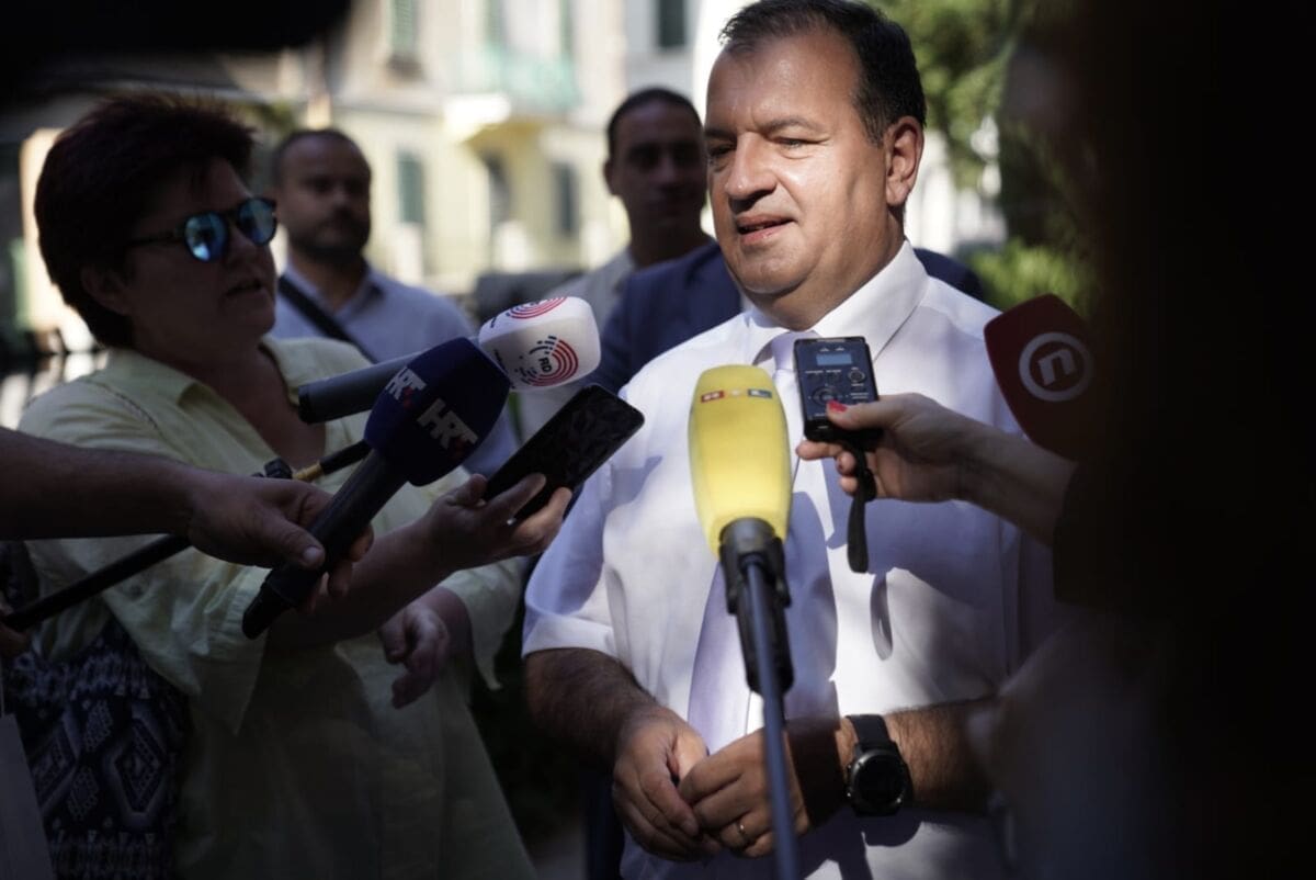 BEROŠ U SPLITSKOM DOMU ZDRAVLJA Reaktivira se COVID ambulanta na Mertojaku: "Za Dom u Vukovarskoj krive su specifične okolnosti epidemije"