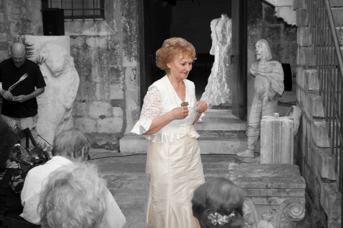 ODLAZAK DOAJENKE SPLITSKE MODE Preminula Božena Martinčević