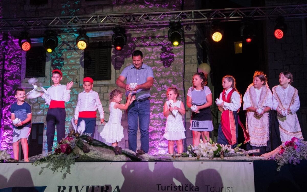 Čestitka gradonačelnika nagrađenim mališanima na Malom Splitu