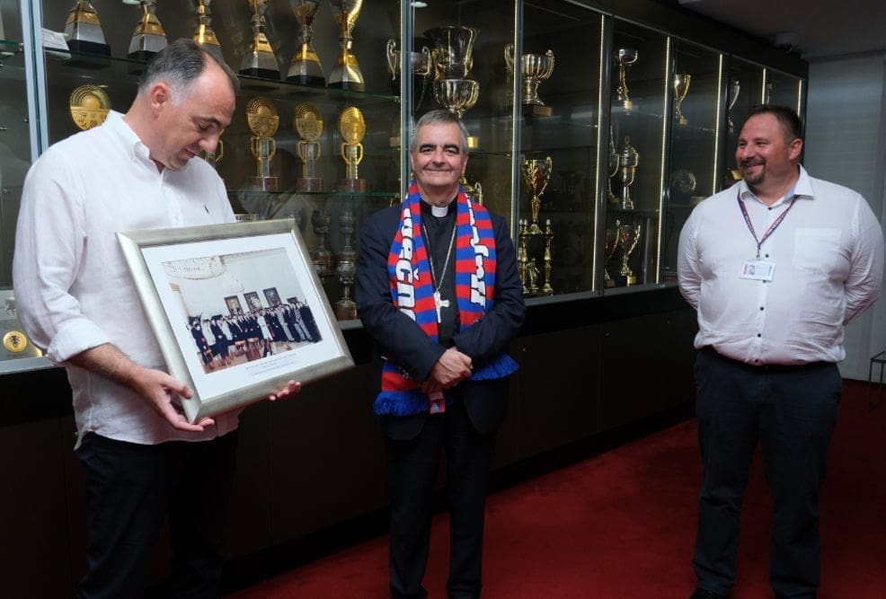 Apostolski nuncij Svete Stolice u Berlinu Nikola Eterović posjetio Hajduk