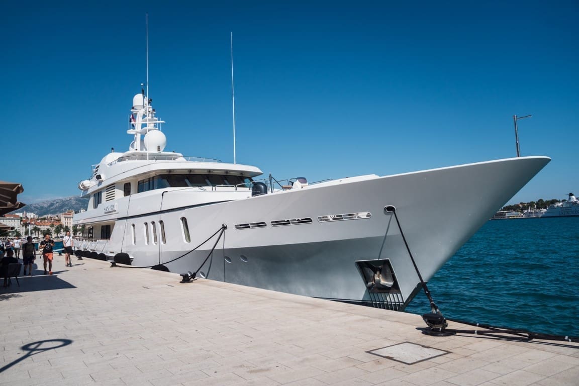 POZNATI PJEVAČ U NAJLIPŠEM GRADU NA SVITU: Rod Stewart s obitelji stigao u Split