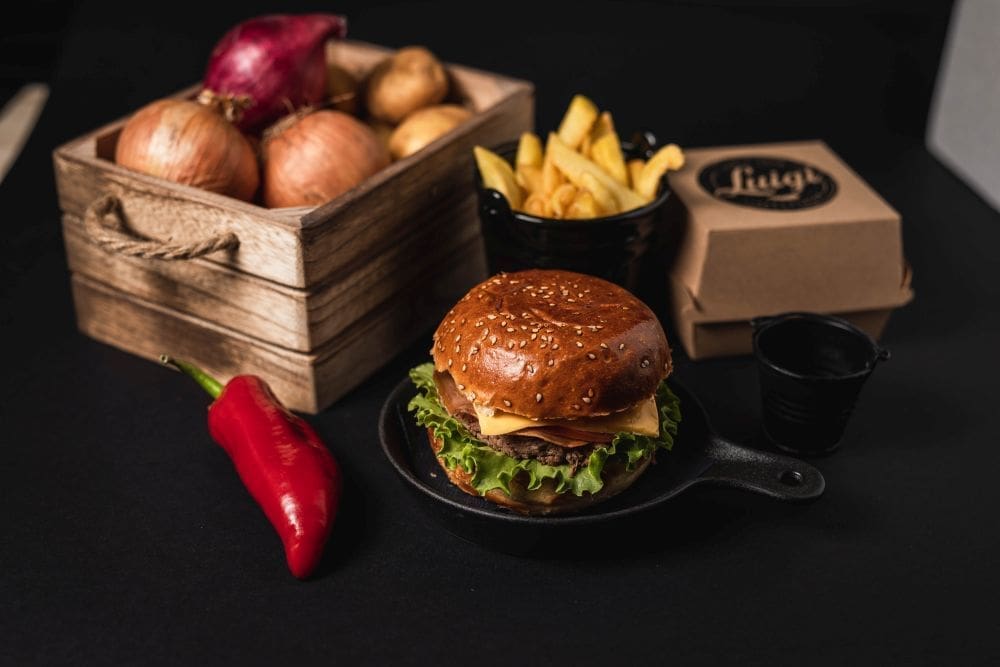 Luigi Pizza & Burger u Kaštel Novom danas otvara svoja vrata!