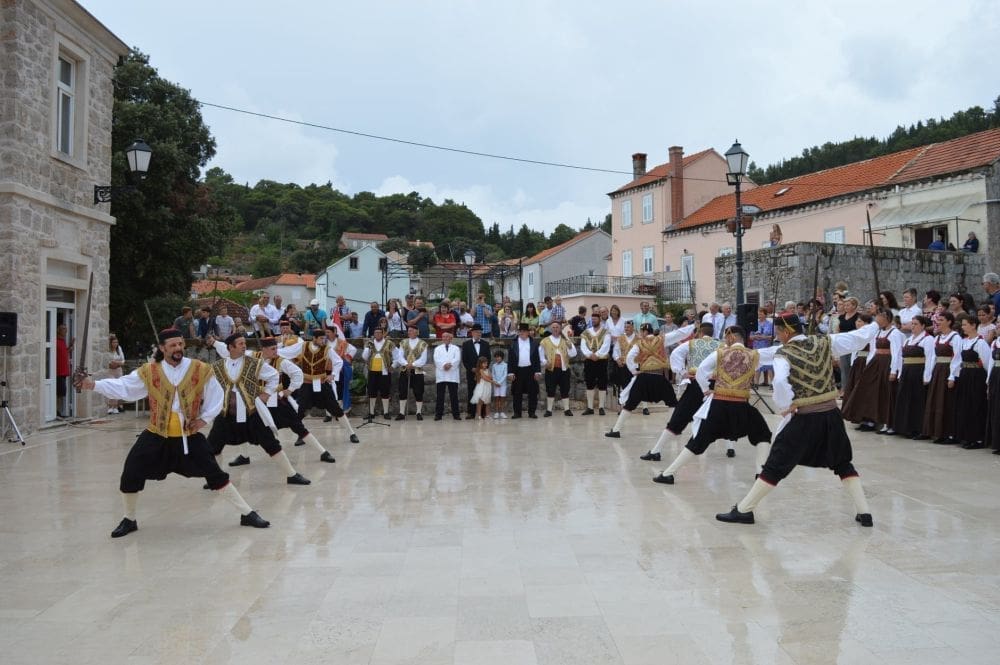 SKROMNO I DOSTOJANSTVENO Mještani u Pupnatu proslavili dan župe – Gospu od sniga