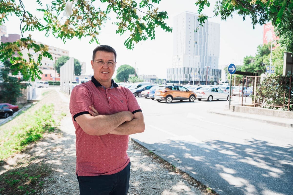 INTERVJU (2. dio) Marko Bartulić: Doznajte gdje se gradi osam novih višeetažnih garaža ili kada "pauk" diže auta...