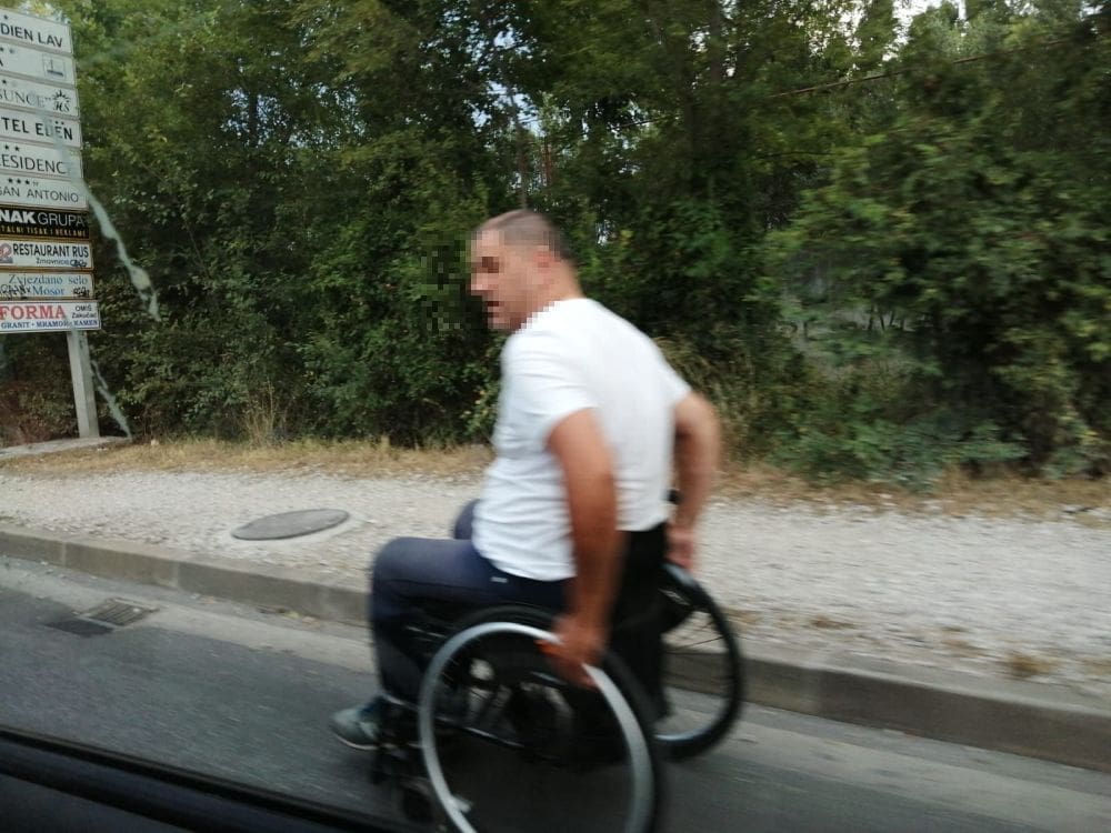 U SPLITU Osobe s invaliditetom u opasnosti: Voze magistralom jer im adekvatan nogostup nije osiguran