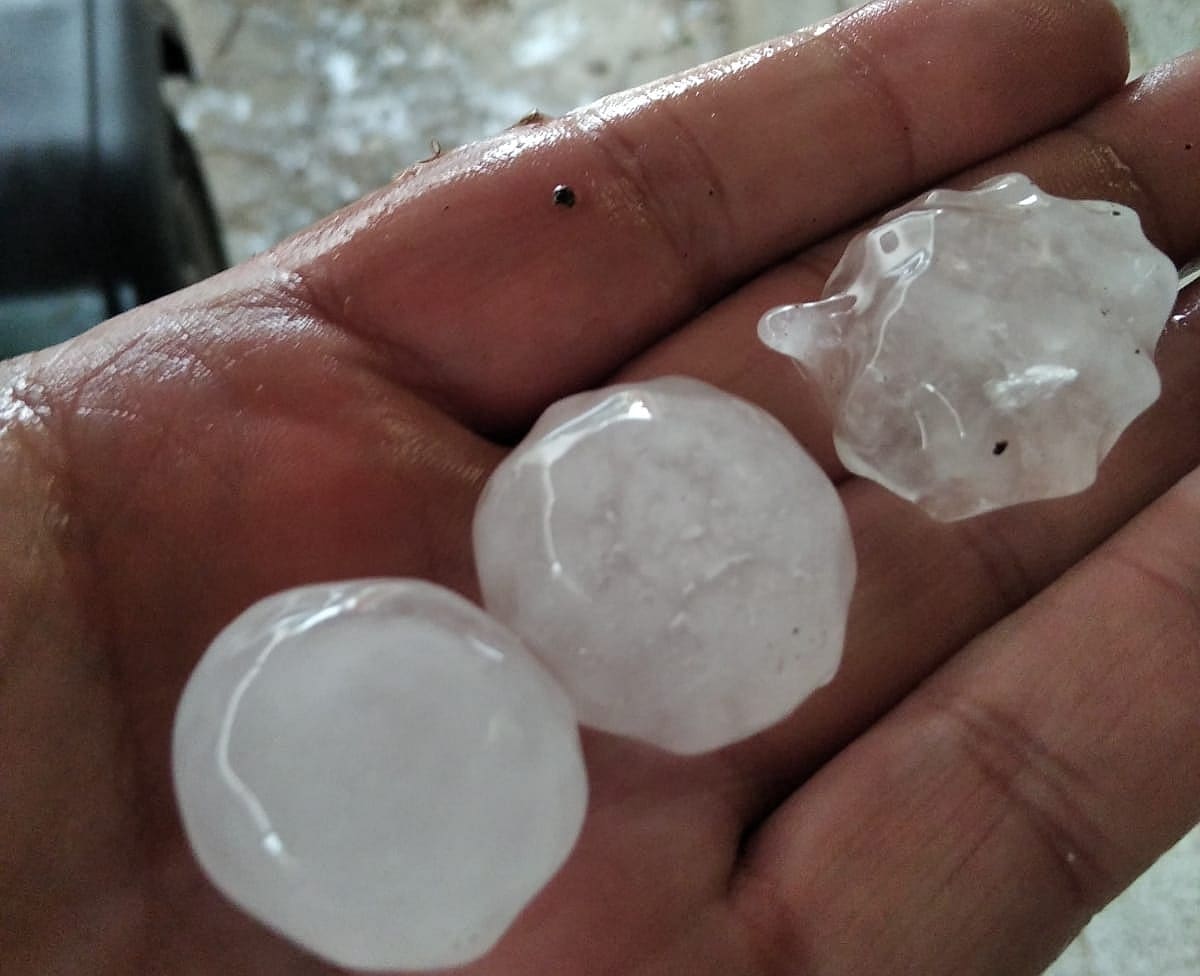 VELIKA TUČA POGODILA ISTOK SPLITA Pogledajte nevrijeme u Žrnovnici, ali i Zamosorju