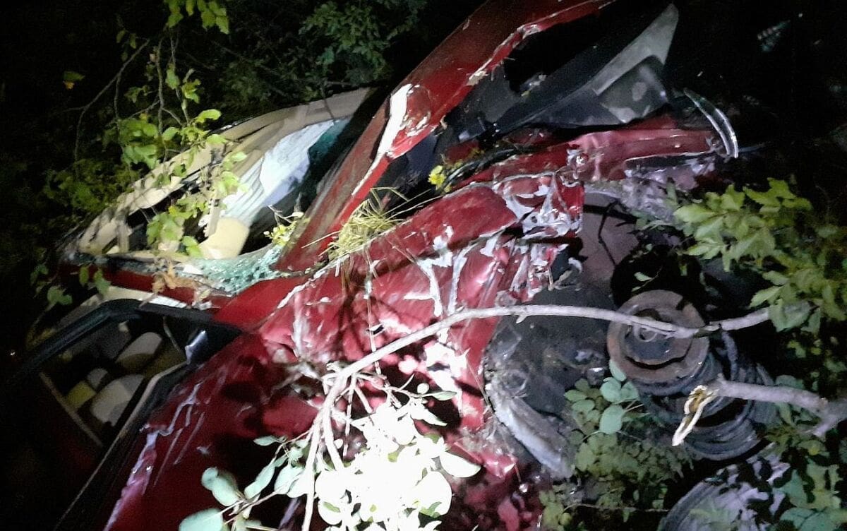 UŽASNE SCENE IZ ZAGORE Automobil sletio u provaliju, dva mladića se bore za život