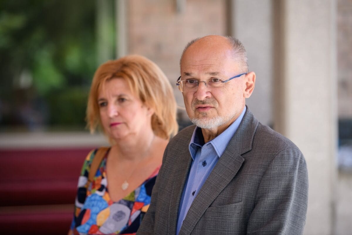 Glasnogovornik slovenske vlade: Hrvatska ide na crvenu listu, stanje je dramatično