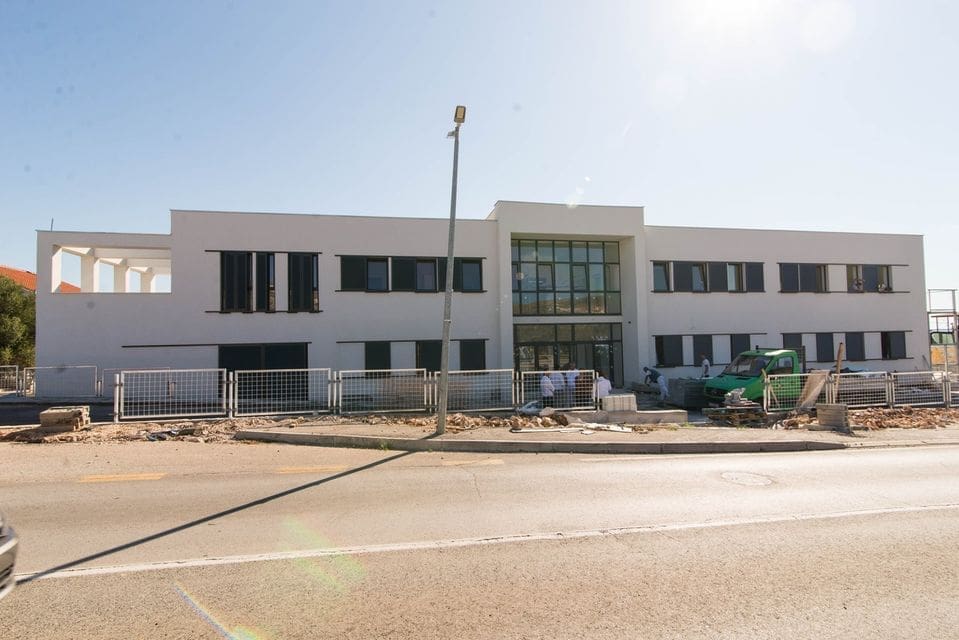 IZGLEDA PREKRASNO Zavirite u unutrašnjost novog vrtića u Planom