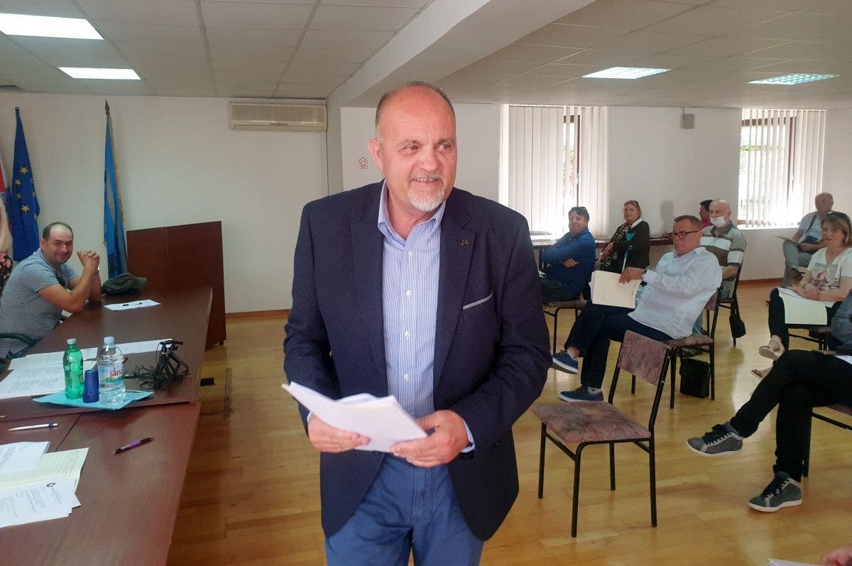 ZAHTJEVI ZA POBOLJŠANJE UVJETA POSLOVANJA U OBRTNIŠTVU UPUĆENI VLADI Gotovac: "Uključiti obrtnike u kreiranje mjera!"