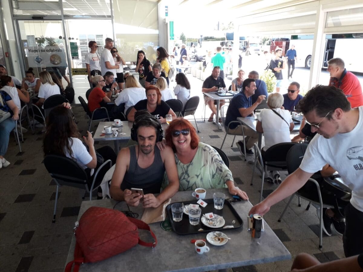 JUTROS SU KRENULI Brojni Splićani su se uputili prema Zagrebu na "Festival slobode"