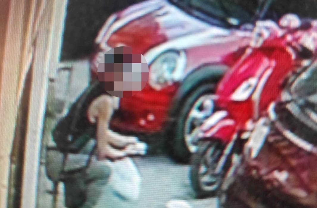 Nadzorne kamere snimile krađu motora u Splitu