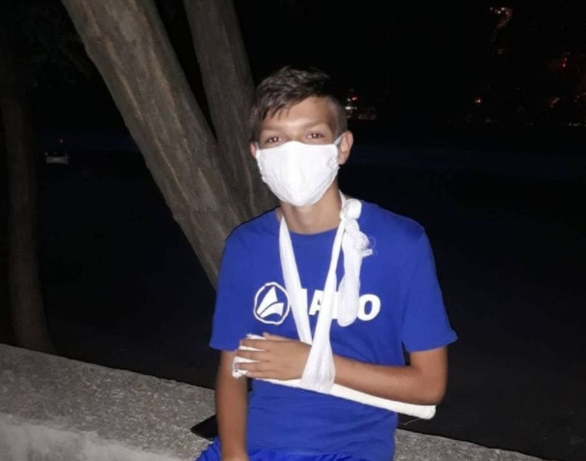 KOLIKO JE OSTA JUNAK? Pionir završio na Hitnoj zbog mogućeg loma, ali jedino što ga je zanimalo bio je - rezultat utakmice