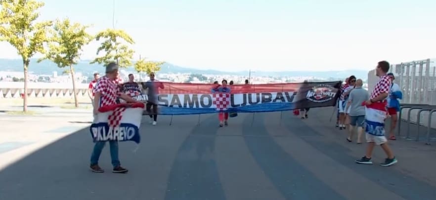 Hrvatski navijači "zapalili" Porto: Unatoč zabrani, stigli u Portugal