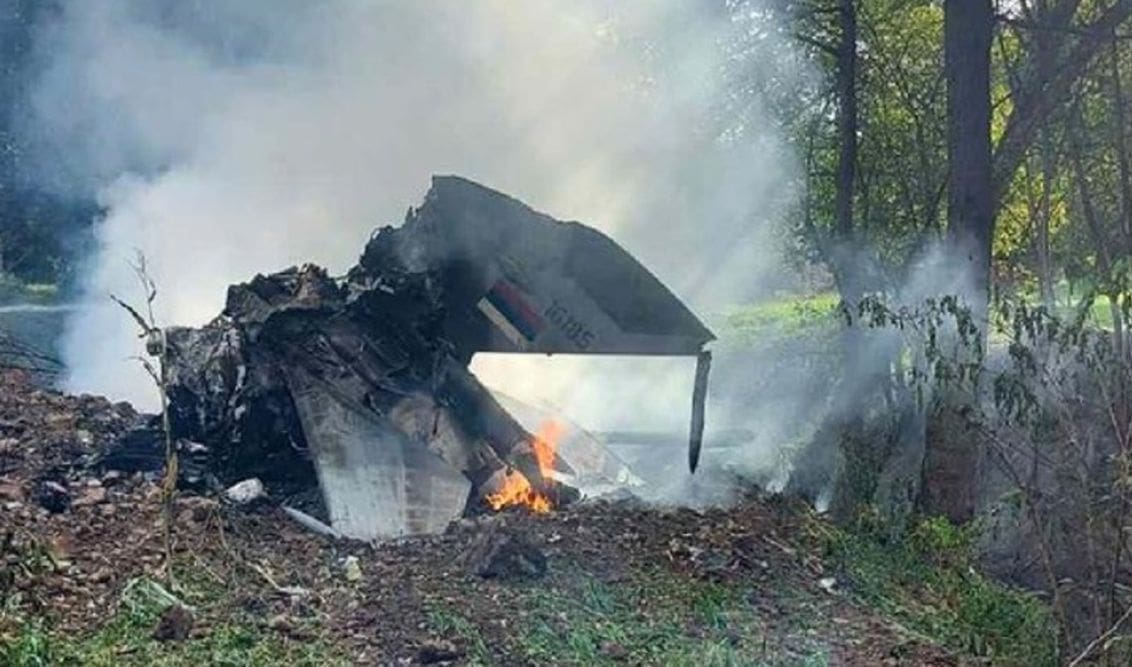 U padu srpskog vojnog aviona poginula dva pilota